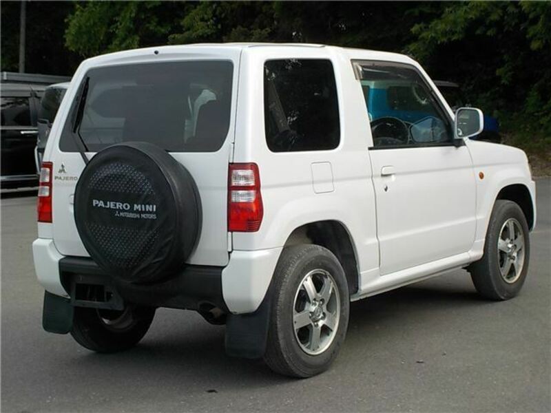 PAJERO MINI