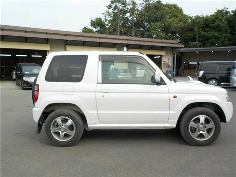 PAJERO MINI