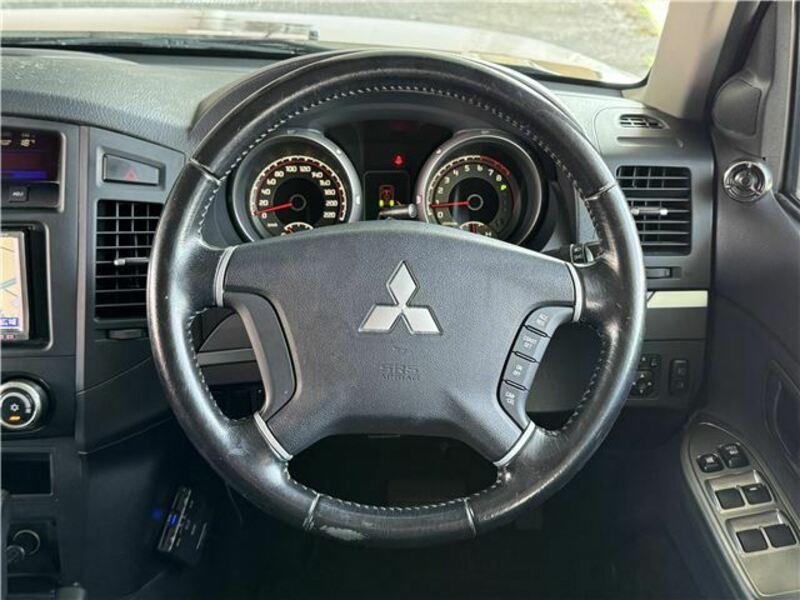 PAJERO
