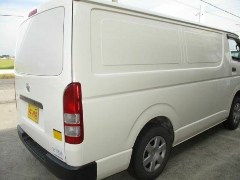 HIACE VAN-31
