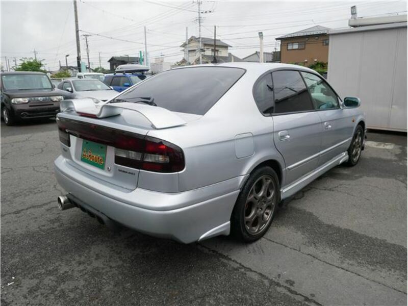 LEGACY B4