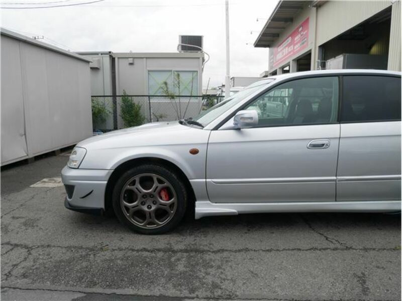 LEGACY B4