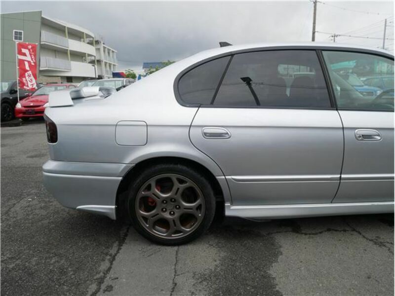 LEGACY B4