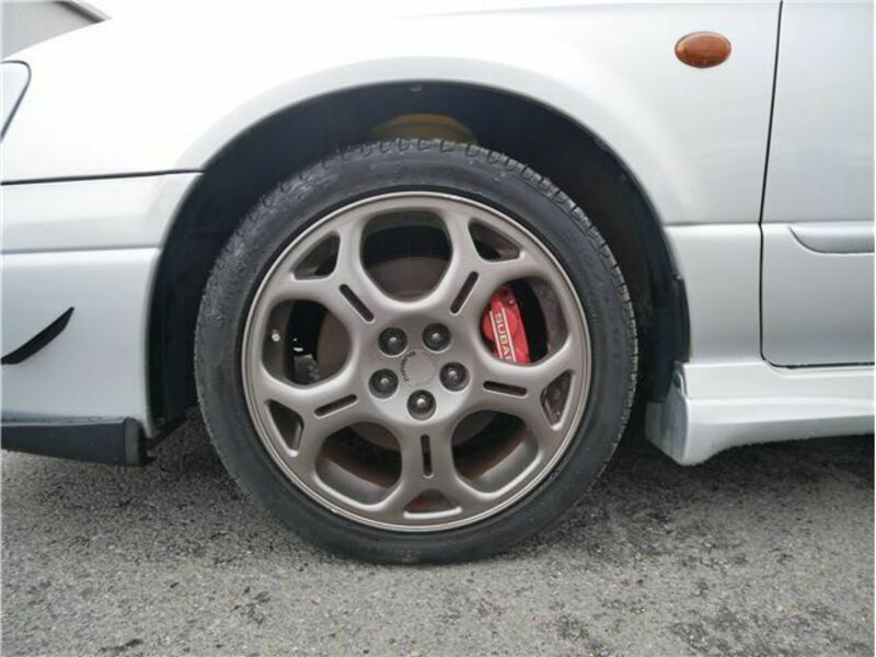 LEGACY B4