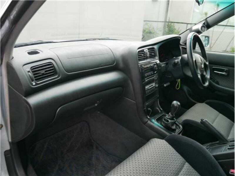 LEGACY B4
