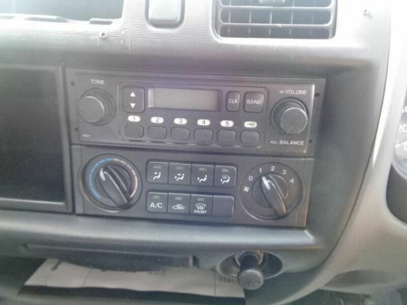 DELICA TRUCK-7