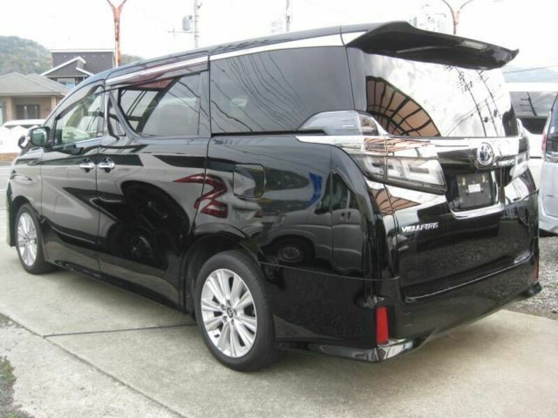 VELLFIRE