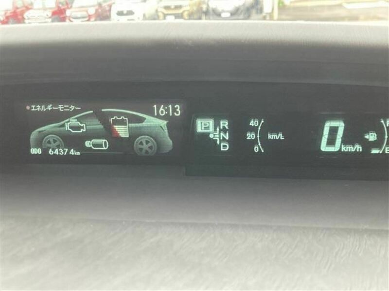 PRIUS PHV
