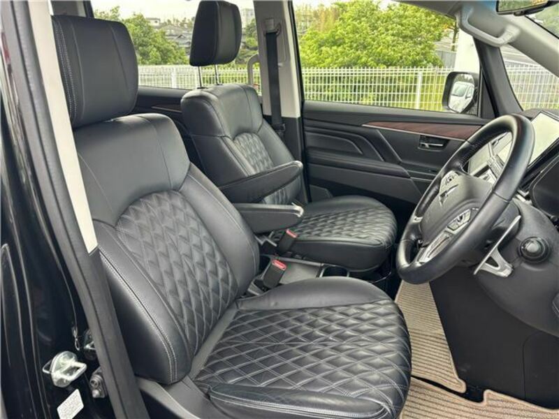 DELICA D5