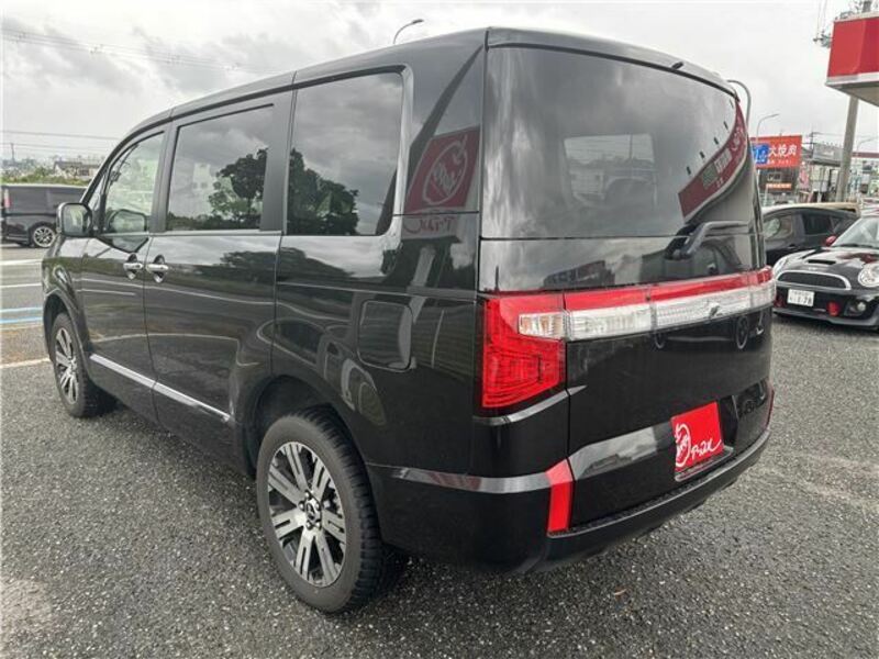 DELICA D5