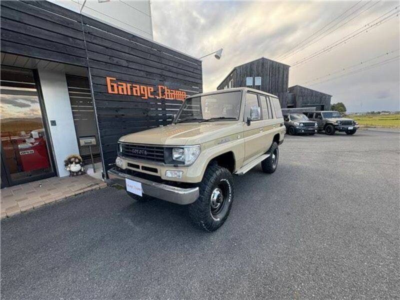 LAND CRUISER PRADO-3