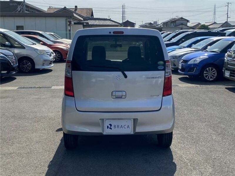 WAGON R