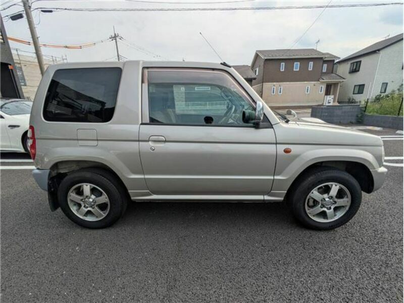 PAJERO MINI