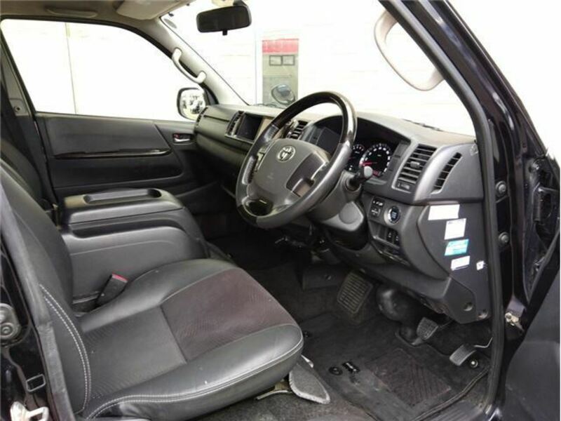 HIACE