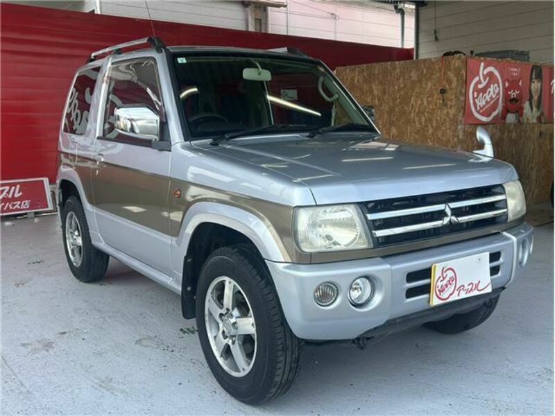 PAJERO MINI