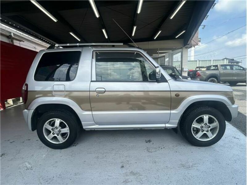 PAJERO MINI