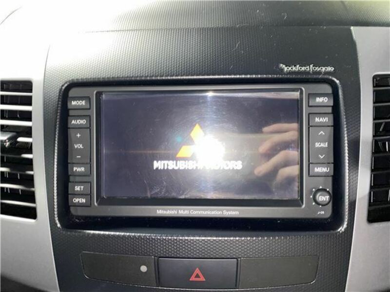 OUTLANDER