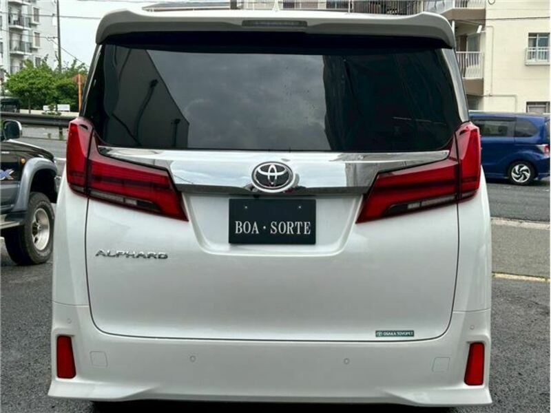 ALPHARD-9