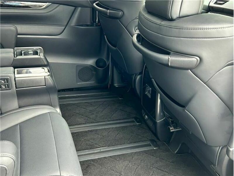 ALPHARD-18