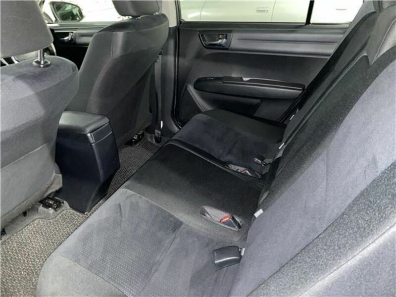 COROLLA FIELDER