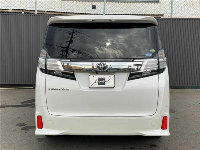 VELLFIRE