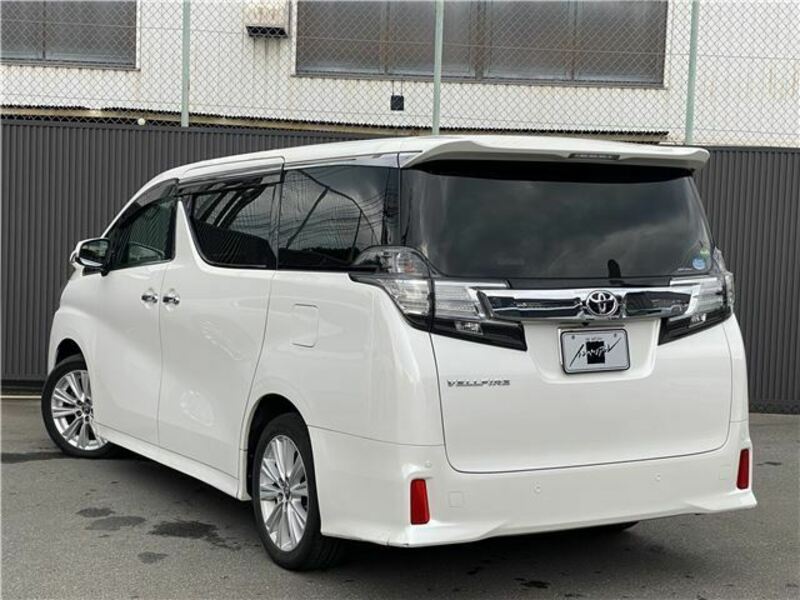 VELLFIRE