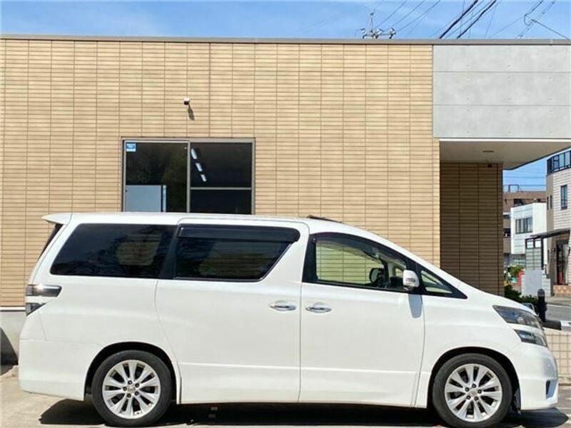 VELLFIRE