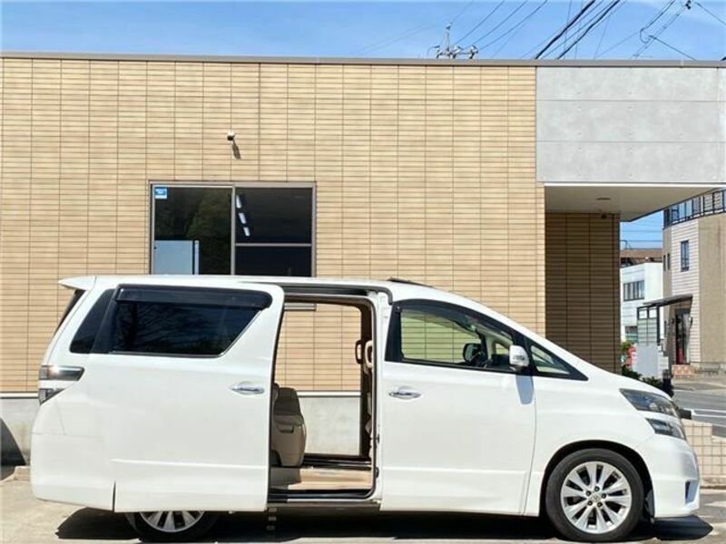VELLFIRE