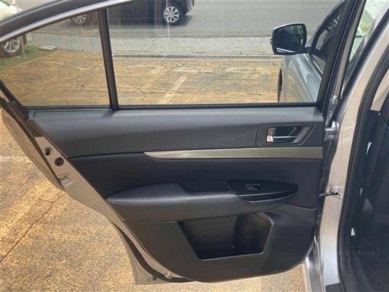 LEGACY B4