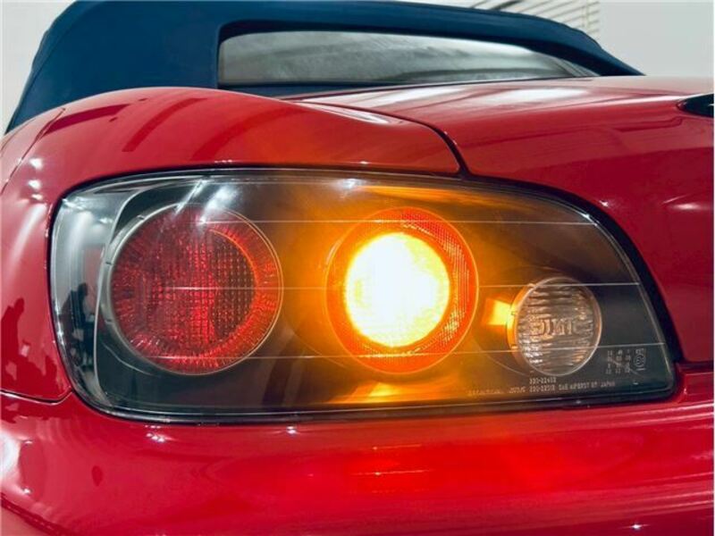 S2000