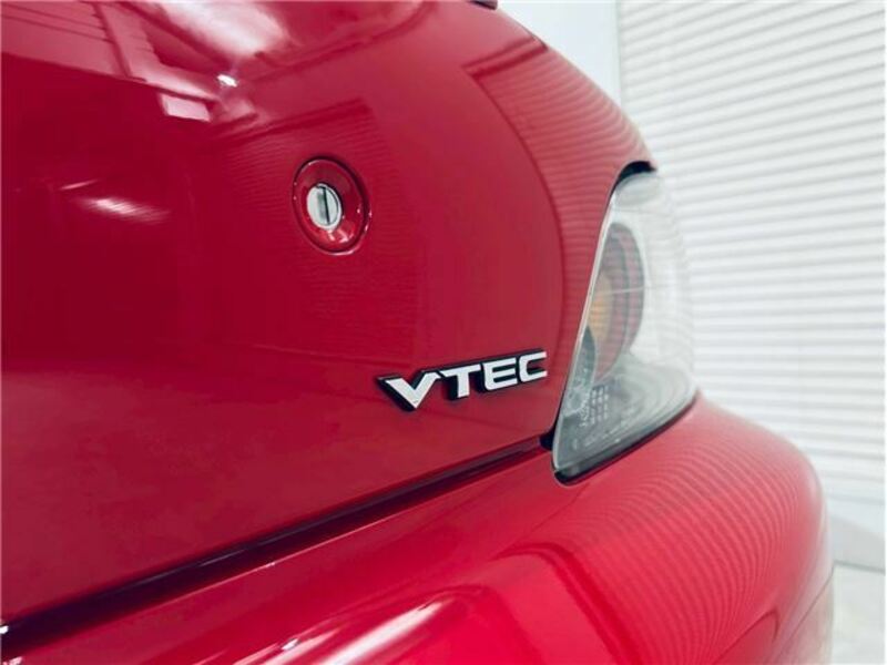S2000