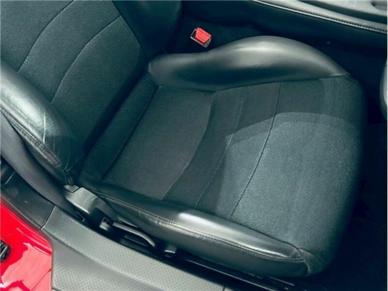 S2000