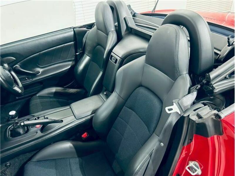 S2000