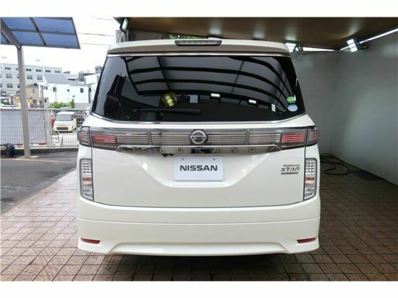ELGRAND-10