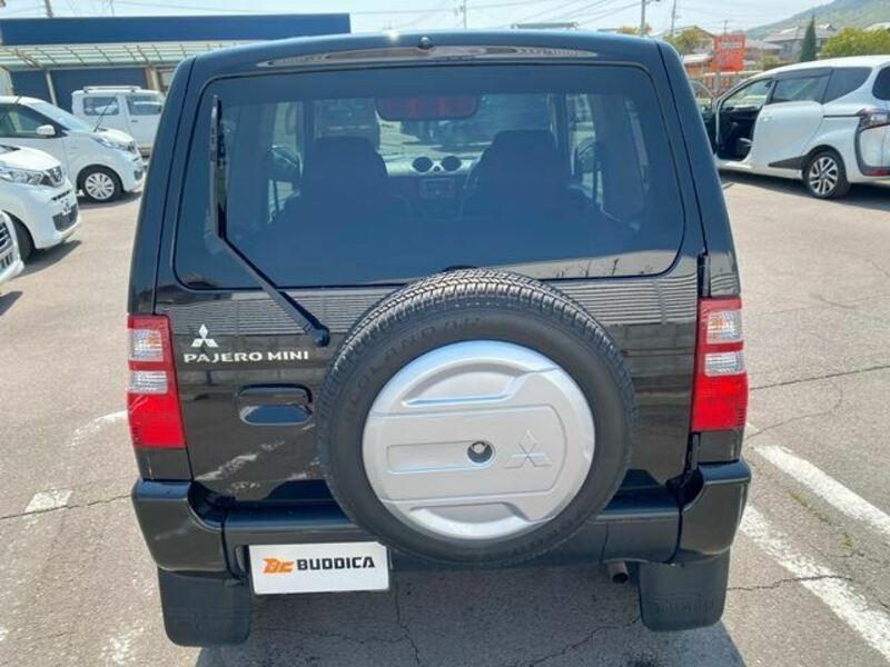 PAJERO MINI
