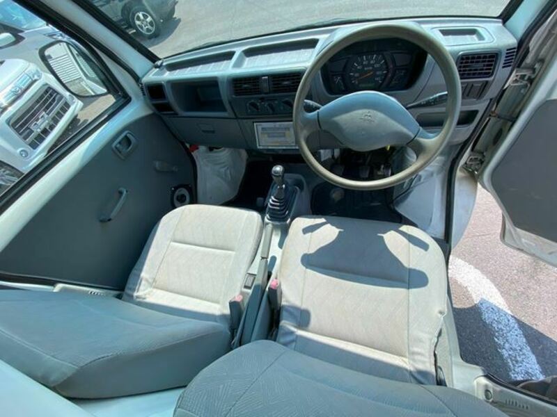 MINICAB TRUCK