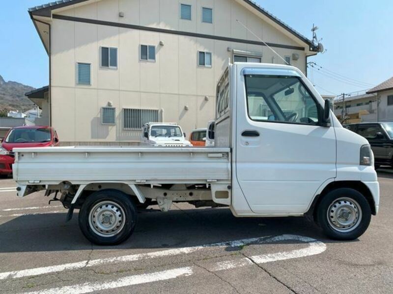 MINICAB TRUCK