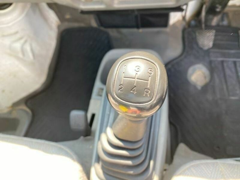 MINICAB TRUCK