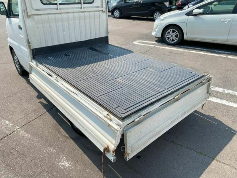 MINICAB TRUCK