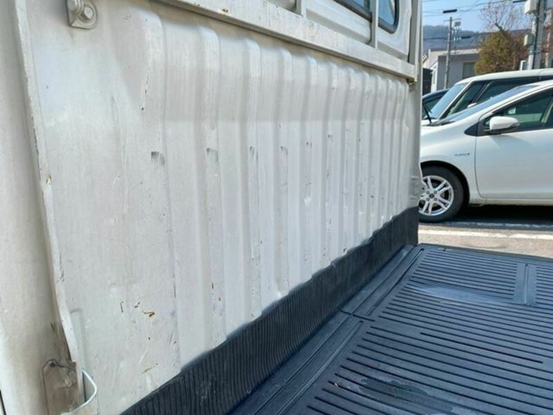 MINICAB TRUCK
