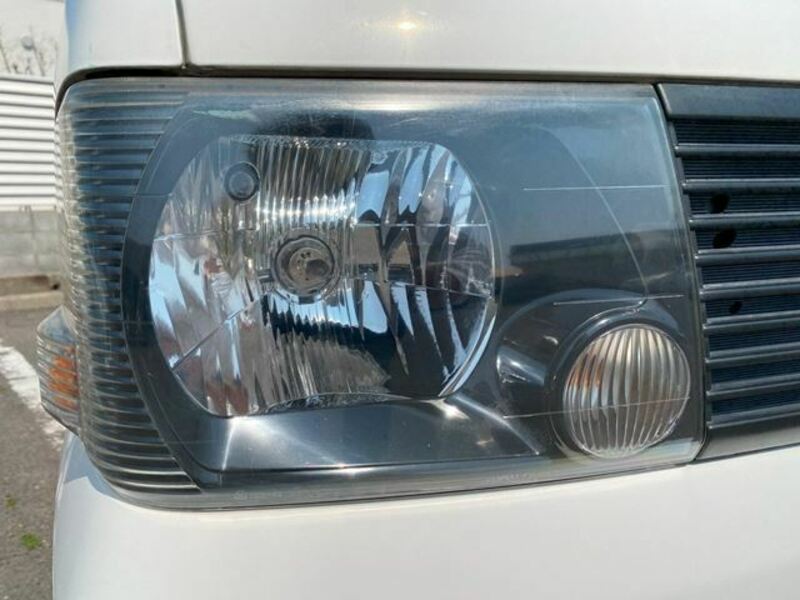 MINICAB TRUCK