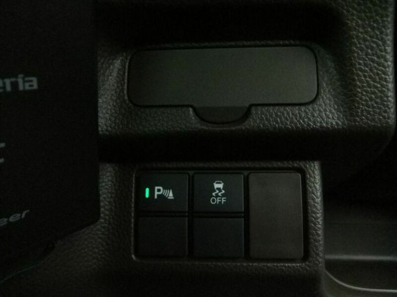 N BOX