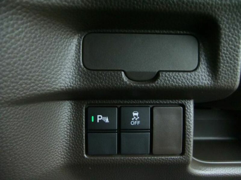 N BOX