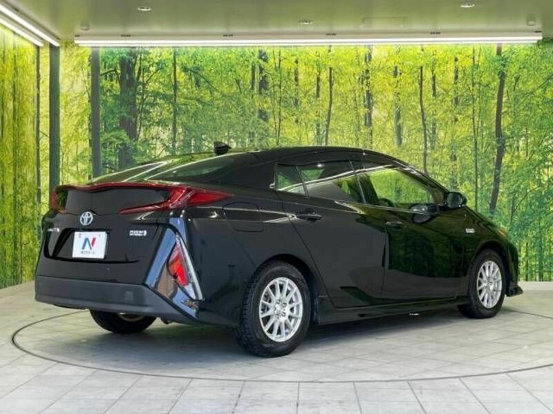 PRIUS PHV