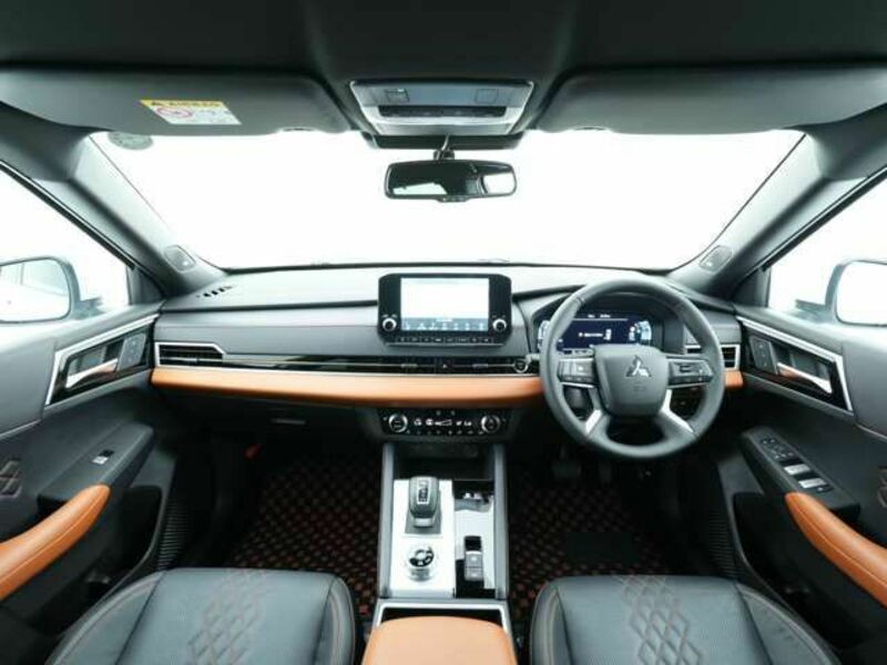 OUTLANDER PHEV
