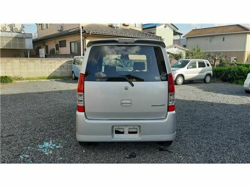 WAGON R