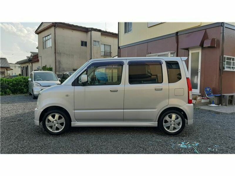 WAGON R