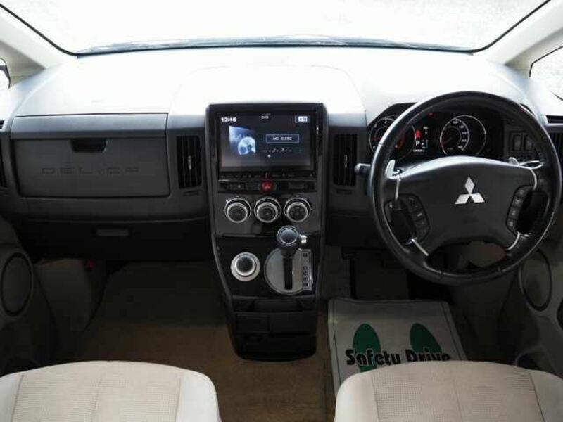 DELICA D5