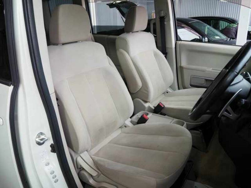 DELICA D5