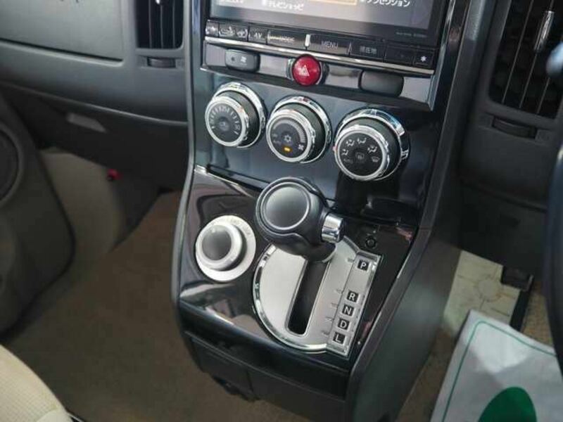 DELICA D5